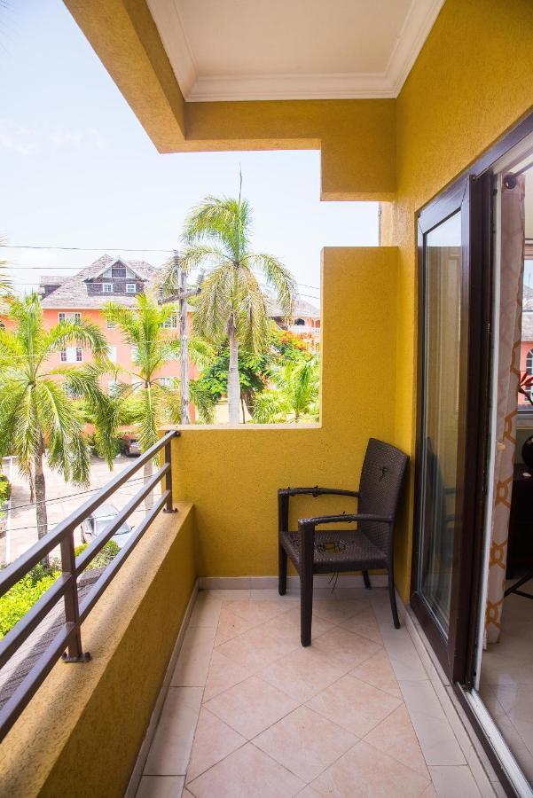 Appartement Maribella@Crystal Cove Ocho Rios à Stanmore Grove Extérieur photo